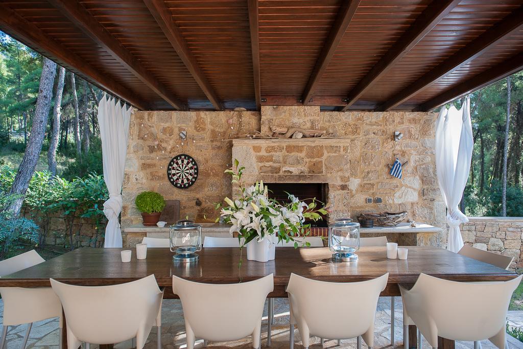 Naftilos Villa Sani With Private Pool Eksteriør billede
